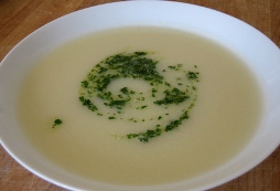 Egyptian Cauliflower Soup